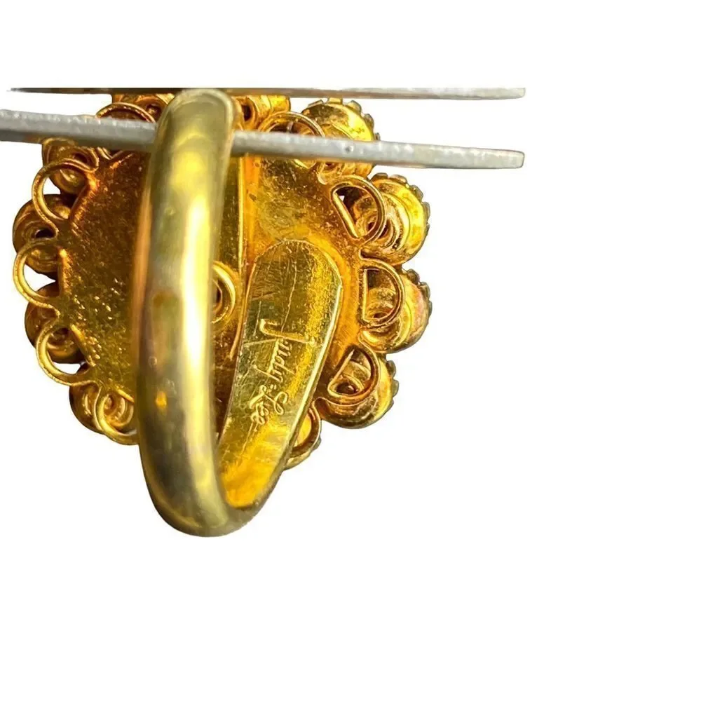 White enamel and gold vintage ring bracelet and berry grapes brooch